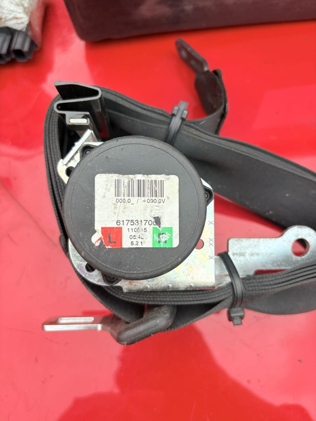 BMW 3 Series E90 LCI Rear Left Seat Belt Retractor Black 72117245883 617531700