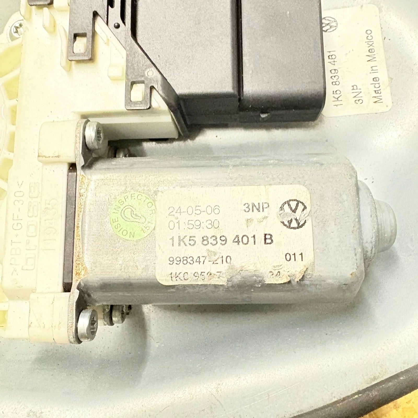 Volkswagen Jetta 2006-2010 Window Regulator Passenger Left Rear 1K5839461
