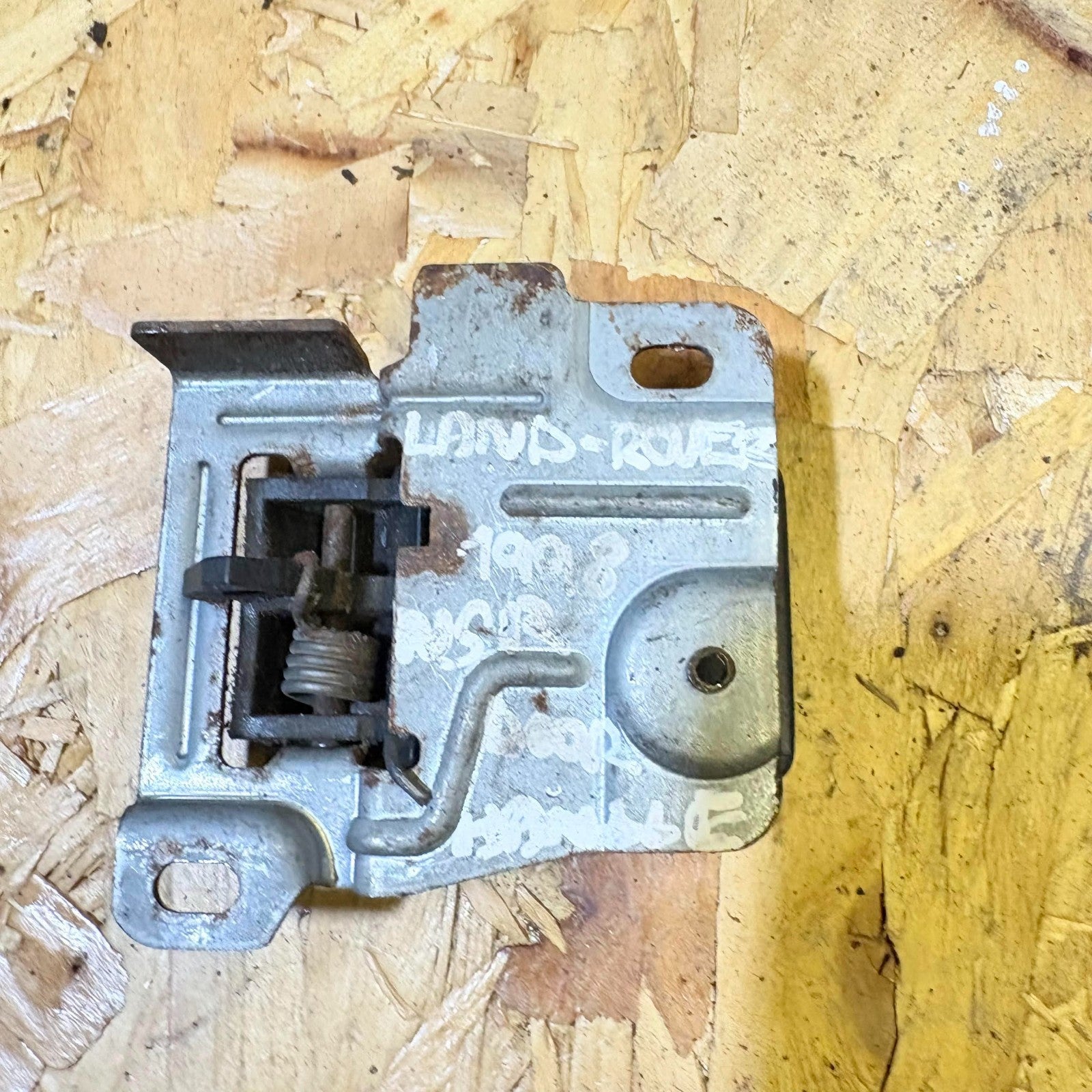 land rover passenger left rear side Interior door handle (1997-2000)