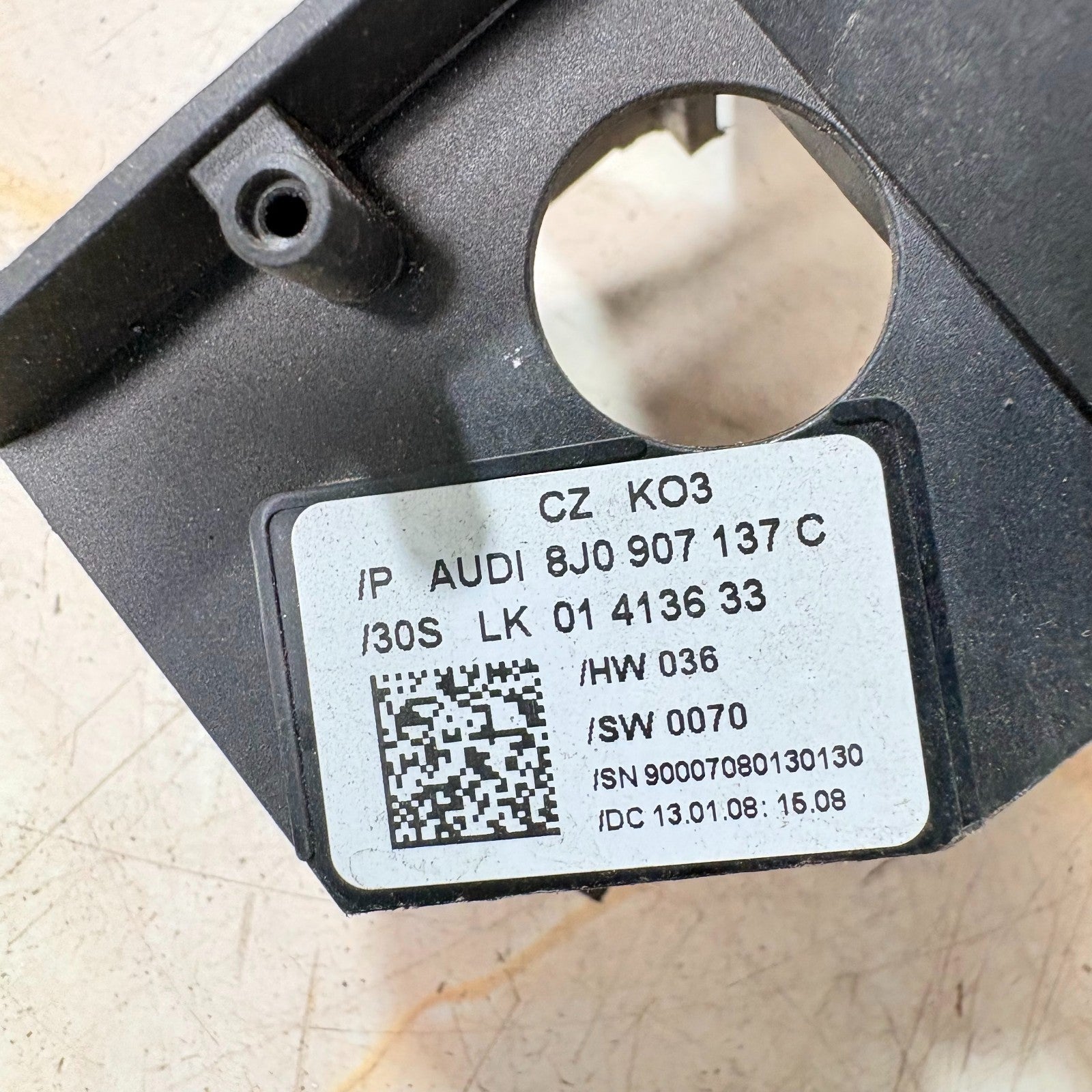 Audi TT 8J Steering Column Switch Indicator/Wiper Stalks Clock Spring 8J0907137C