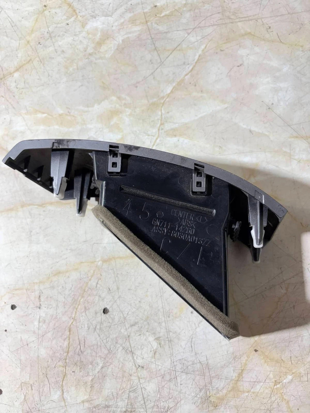 Mitsubishi Outlander MK2 2007-2009 AC Dash Air Vent Grille Left NS GN711-14260