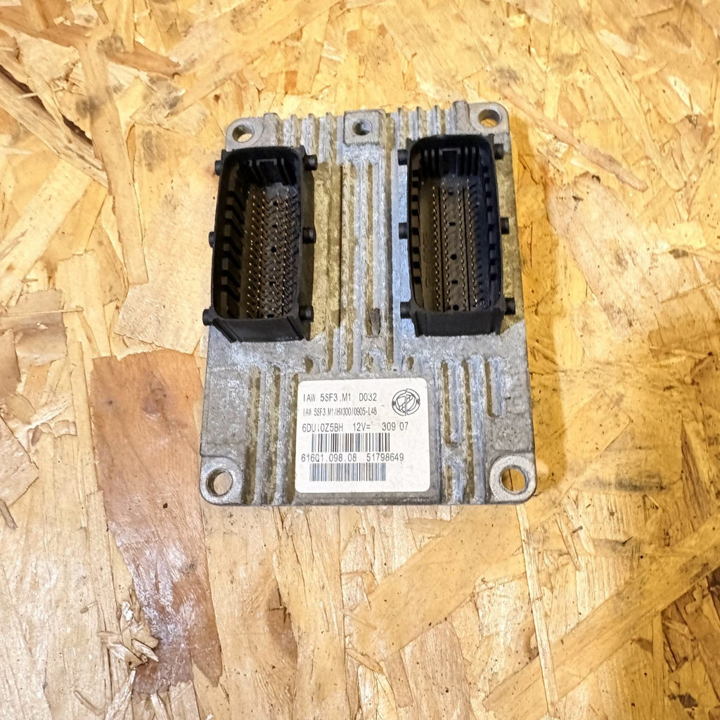 2008 FIAT GRANDE PUNTO 1.2 60 ENGINE ECU IAW5DF3.M1/HW300/0905-L48