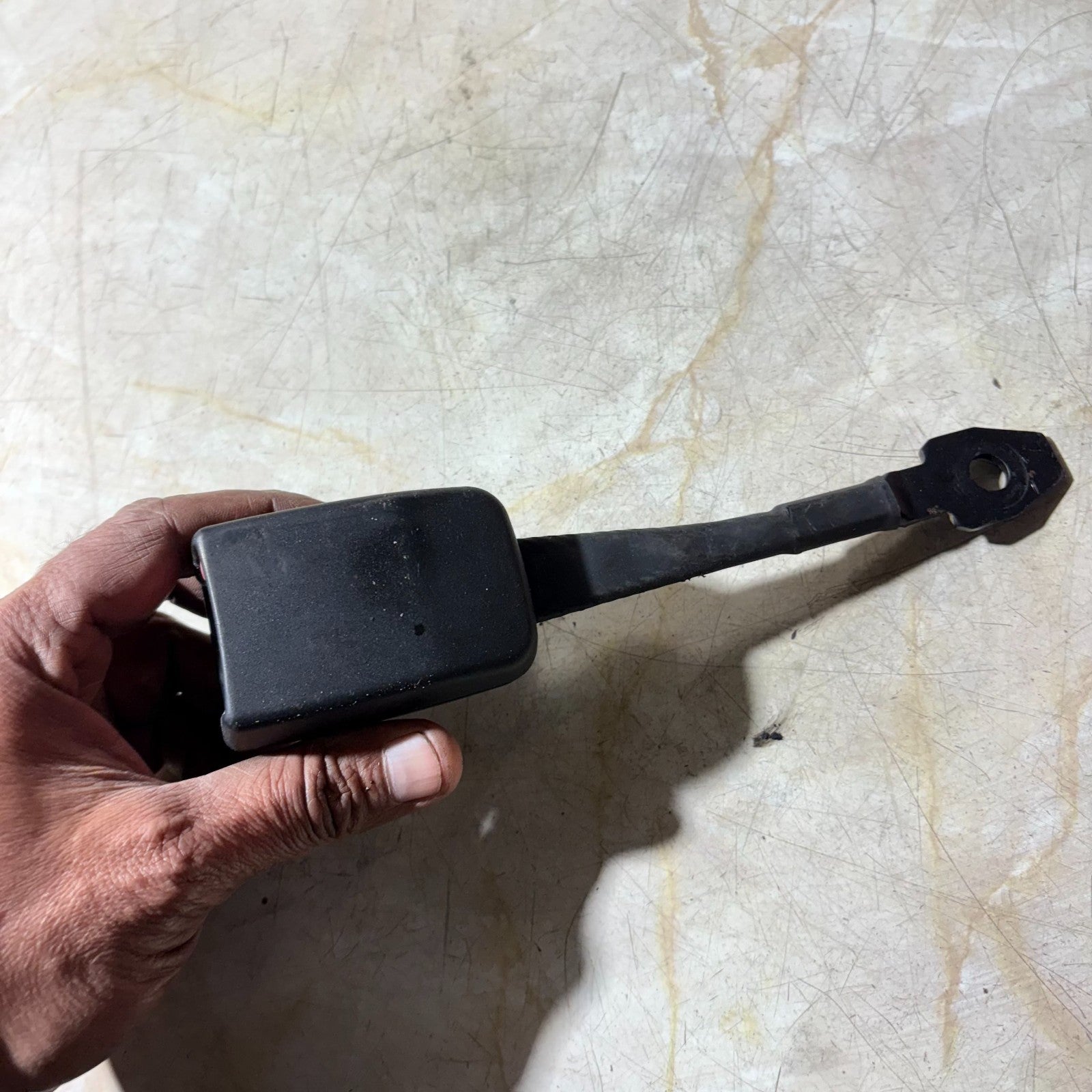 FORD CONNECT 2002-2013 N/S/F FRONT LEFT SIDE SEAT BELT BUCKLE