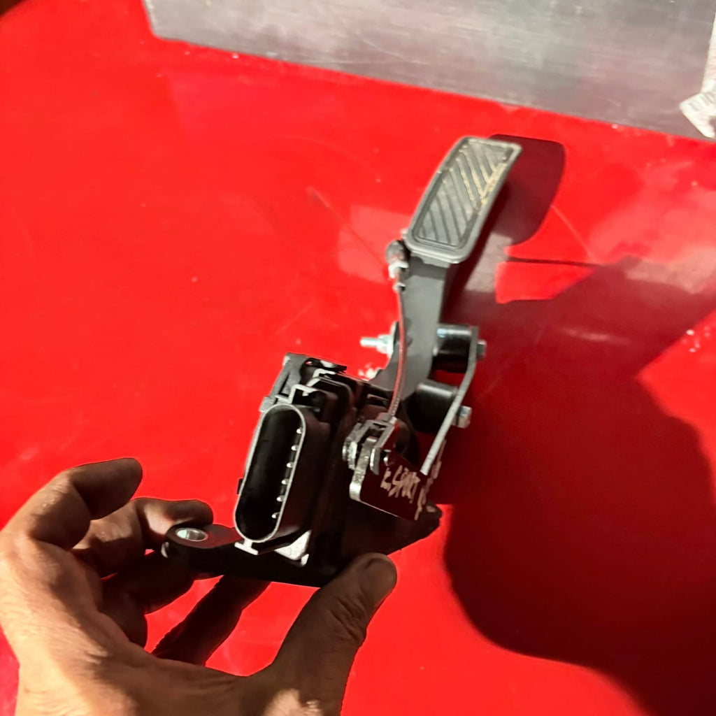 FORD ECOSPORT ACCELERATOR THROTTLE PEDAL MK2 2016 8V21-9F836-A3B