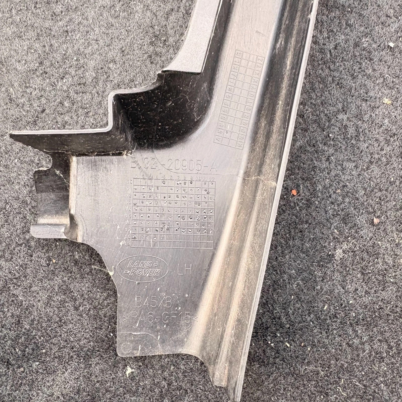 Range Rover Evoque L538 11-18 Front Left Inner Door Frame Trim BJ32-18808-AC