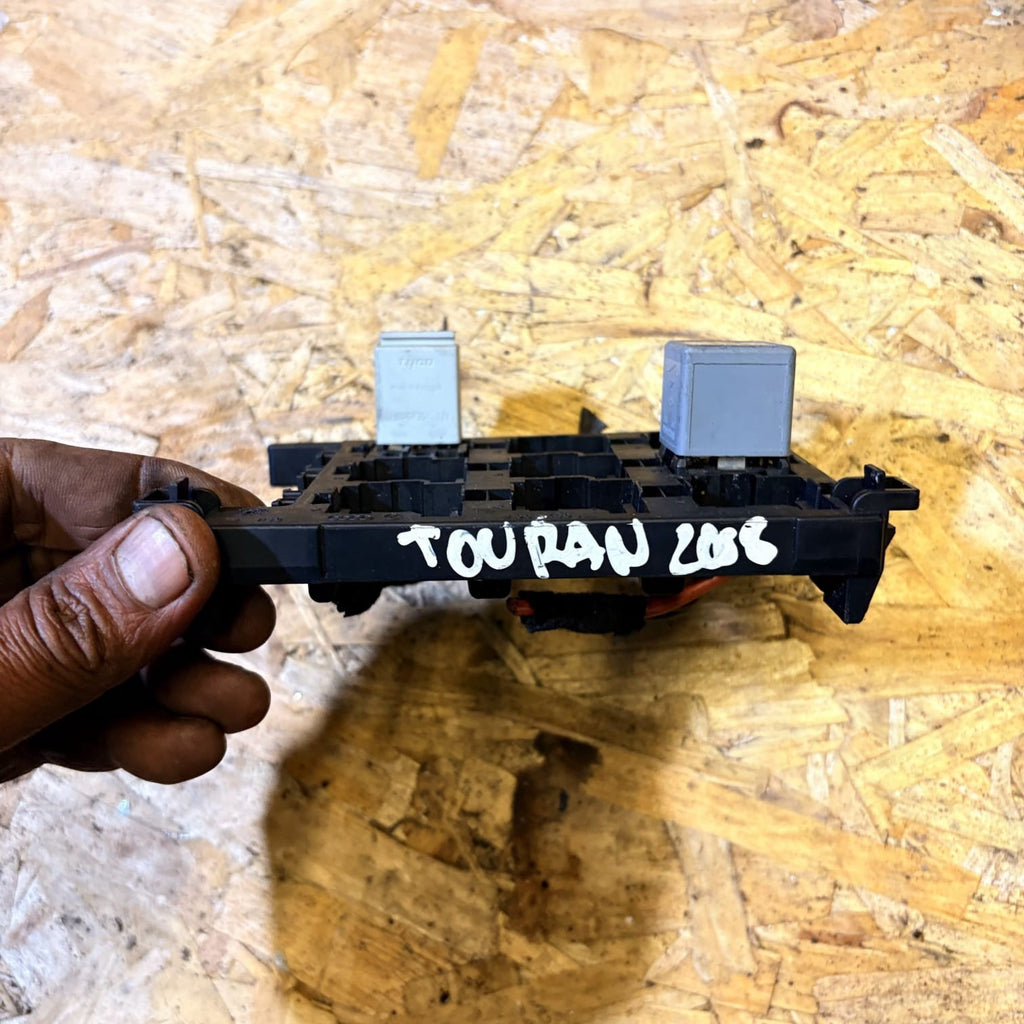 Volkswagen Caddy 2018 Fuse module 1T1937503A TTU3729