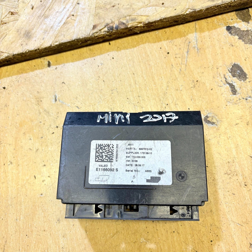 MINI BMW 2017 AIR CONDITIONING CONTROL MODULE E1166092S