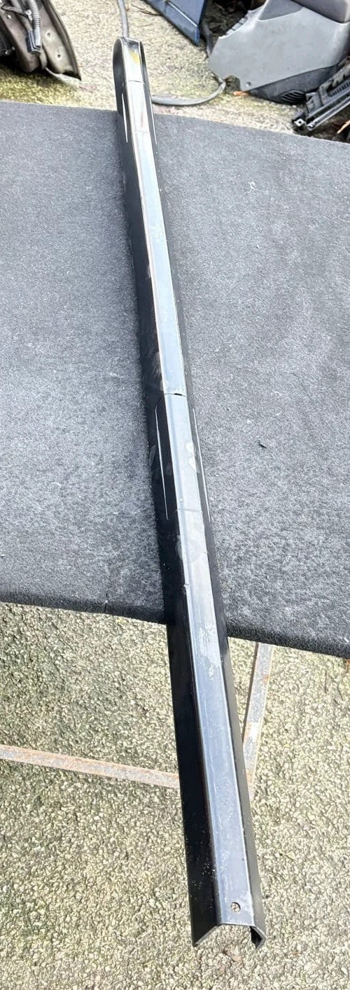 738328H300 Driver Side Roof Bar Nissan X-Trail 0/S 100KW