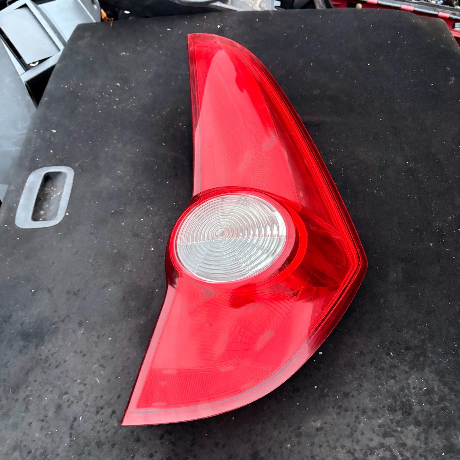 VAUXHALL AGILA B 2007-2014 REAR RIGHT O/S BRAKE LIGHT INDICATOR