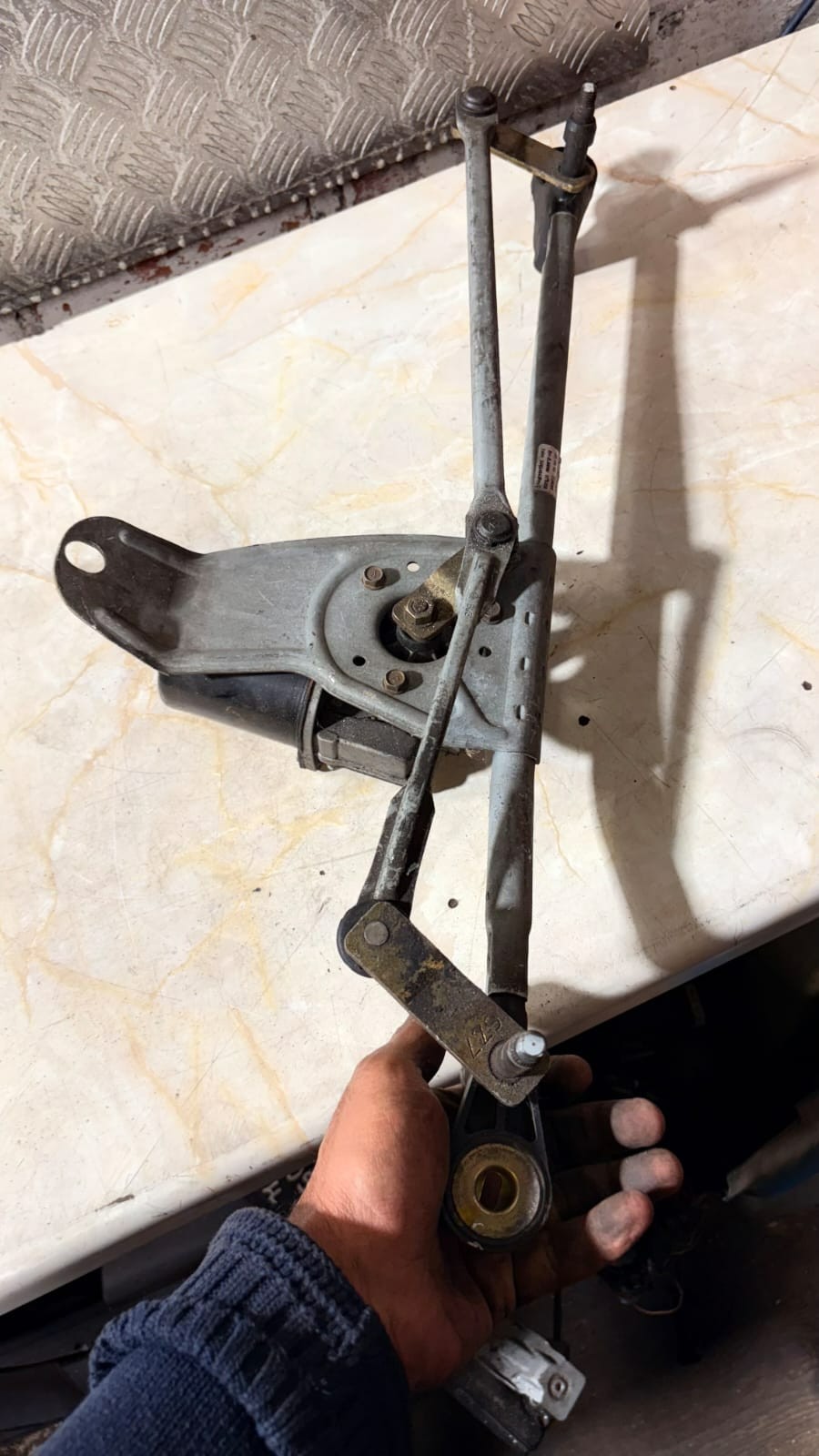 2002 BMW X5 E53 Front Windscreen Wiper Motor & Linkage 475196