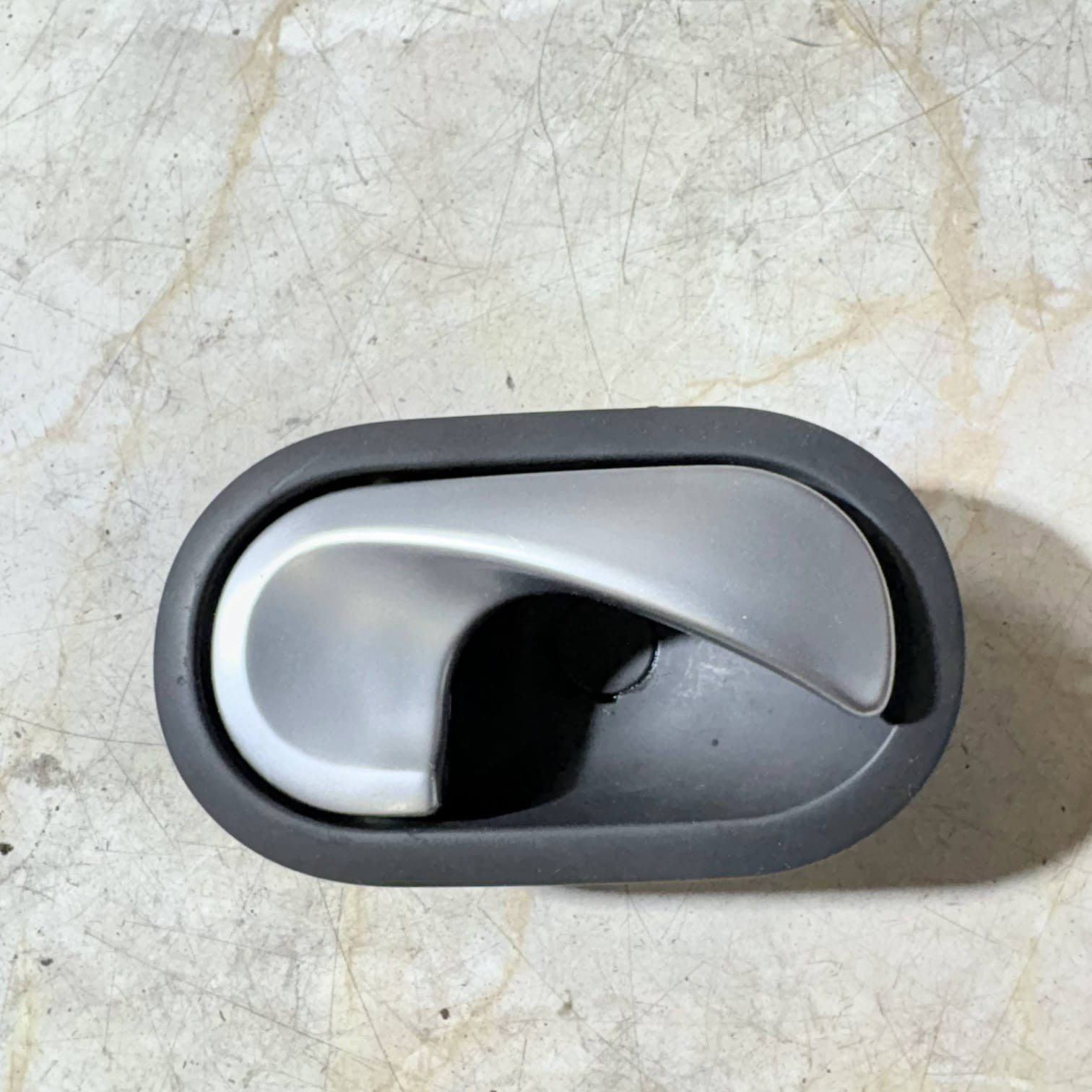 Renault Megane Scenic 2 mk2 right front interior door handle release 5005500006