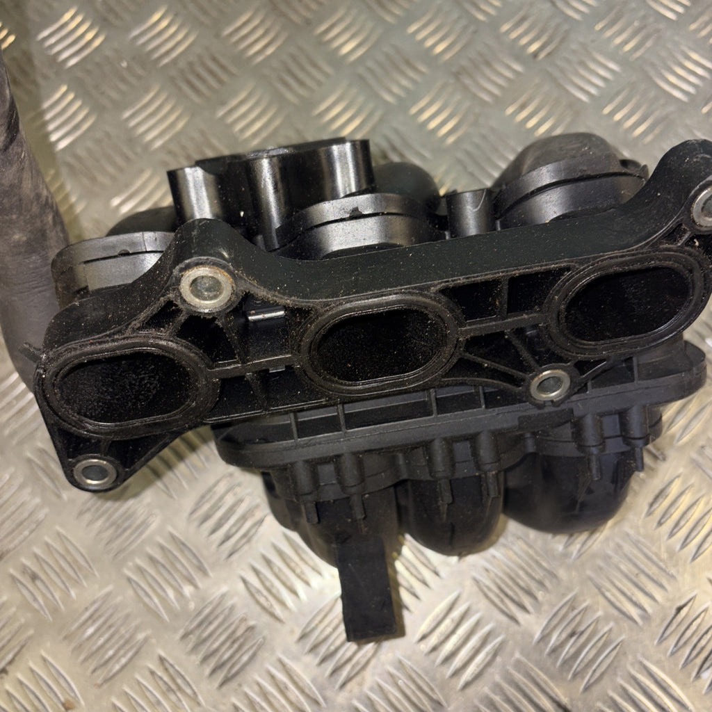 Peugeot 107 Inlet Manifold Injector Rail 1.0 Petrol 1KR Citroen C1 Toyota Aygo