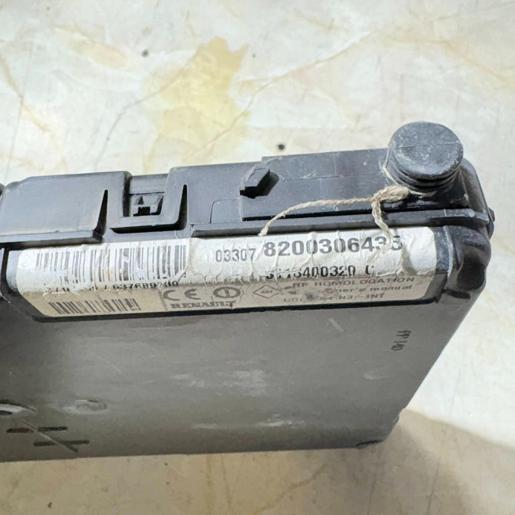 Renault Megane Mk2 03-08 Comfort Body Control Module 8200306435