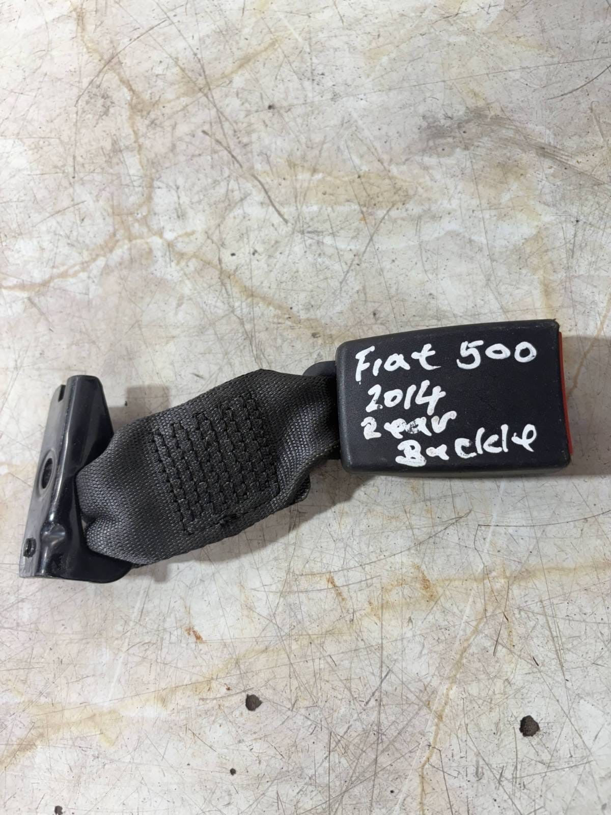 2014 Fiat 500 Driver side Rear OSR Rear Seatbelt Buckle Seat Belt