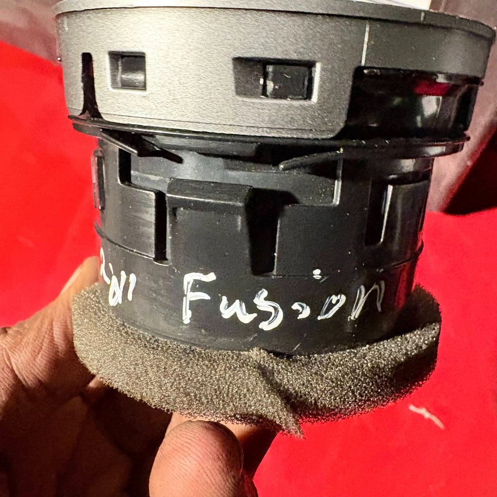 FORD FUSION 2011 DASHBOARD AIR VENT 7S6H-A018B09