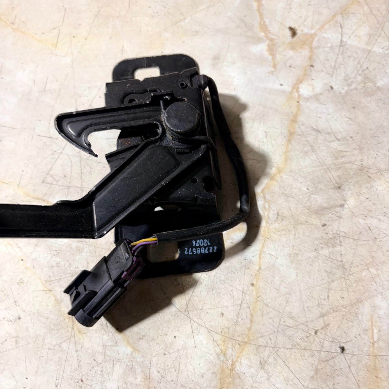 VAUXHALL INSIGNIA 2010 BONNET LATCH CATCH LOCK 22788572
