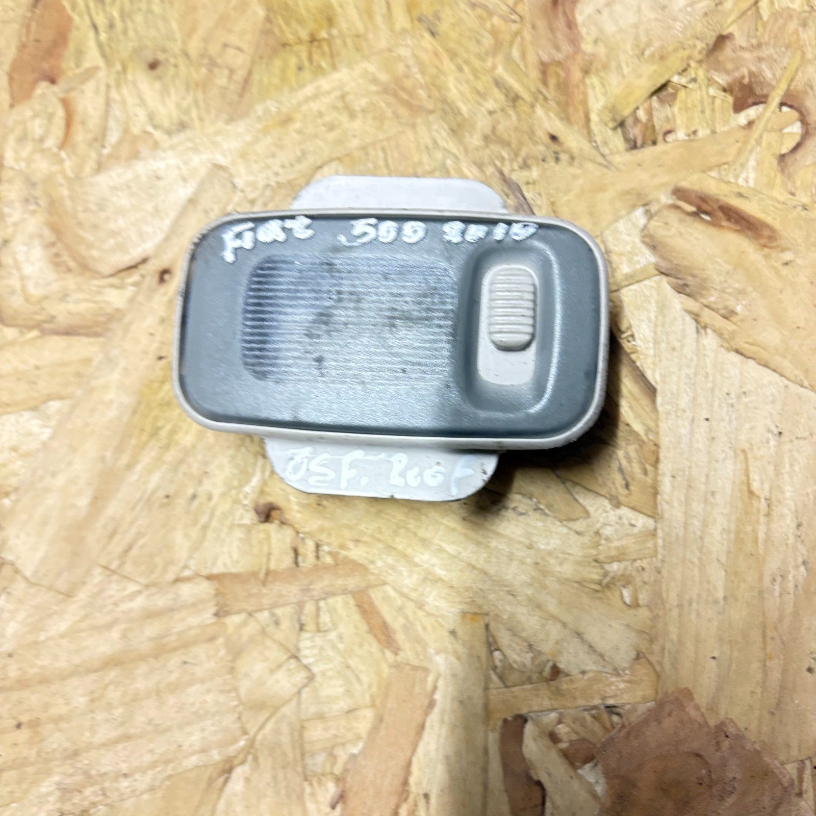 FIAT 500 07-15 INTERIOR LIGHT RIGHT MAP READING SWITCH CONTROL ROOF