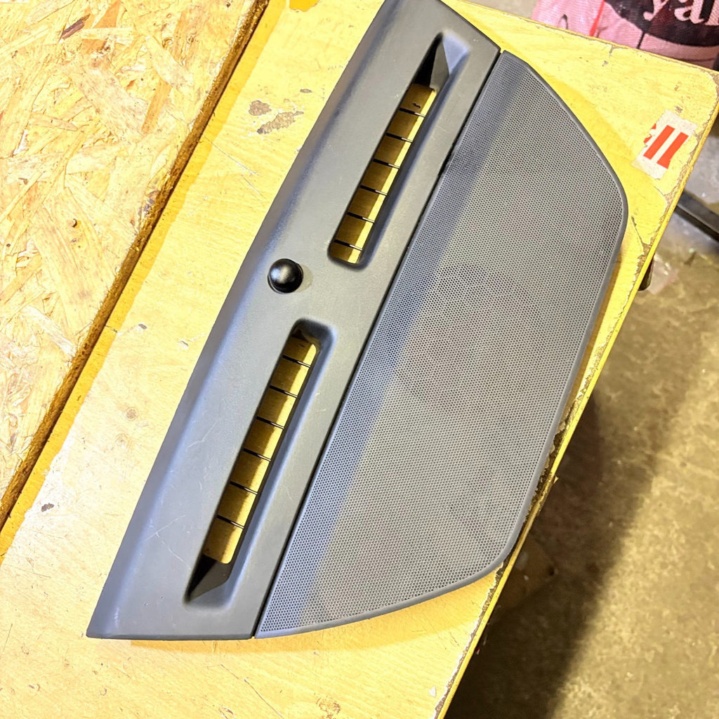 Range Rover Velar Upper Dash Board Speaker Trim 2017-2023 J8A2-04454-AB