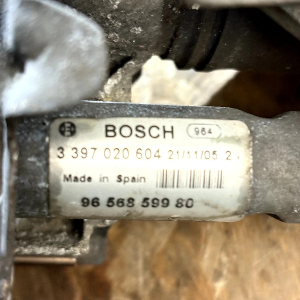 PEUGEOT 407 2004-2011 PASSENGER FRONT LEFT WIPER MOTOR 1137328135 KST13589