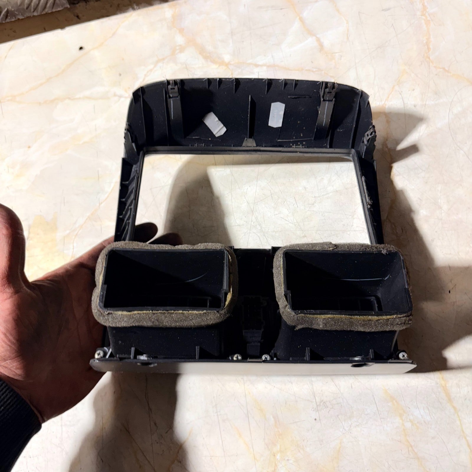 Honda CR-V MK2 2002-2006 Dashboard Central Air Vent Radio Bezel Trim 77250S9A013
