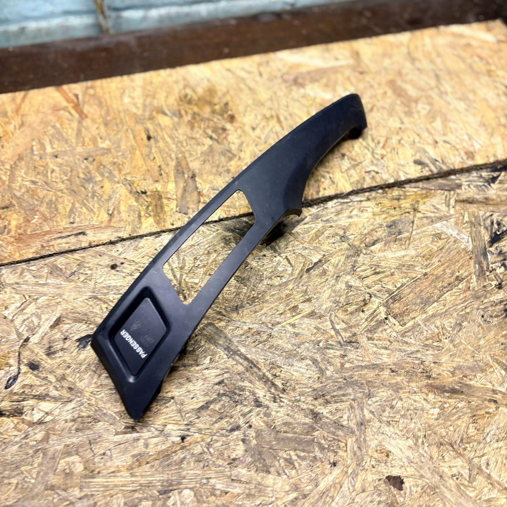 TOYOTA YARIS MK2 2005-2011 NSF LEFT PASSENGER SIDE DASHBOARD TRIM 55436-0D020