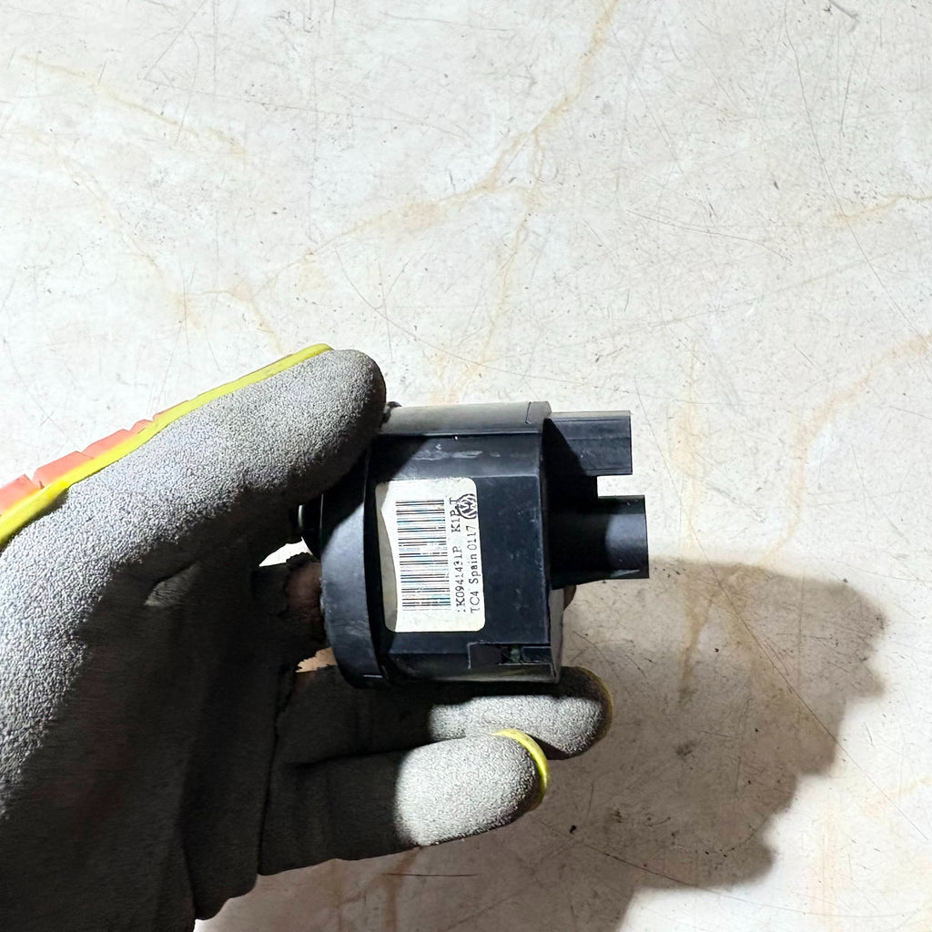 VW PASSAT B6/GOLF Mk5 HEADLIGHT-HEAD LAMP SWITCH-1K0 941 431 P