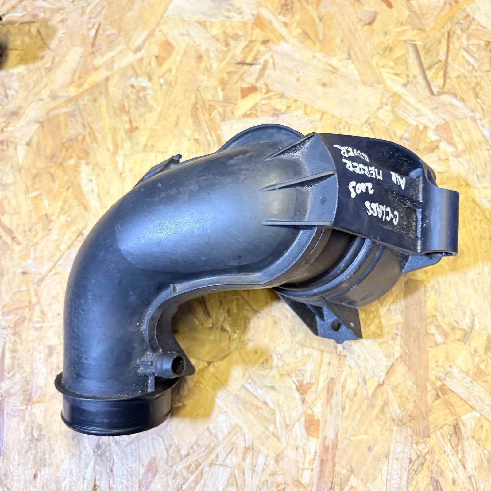 Mercedes C Class 2003 Intercharge Tube Intake Pipe A2710900629