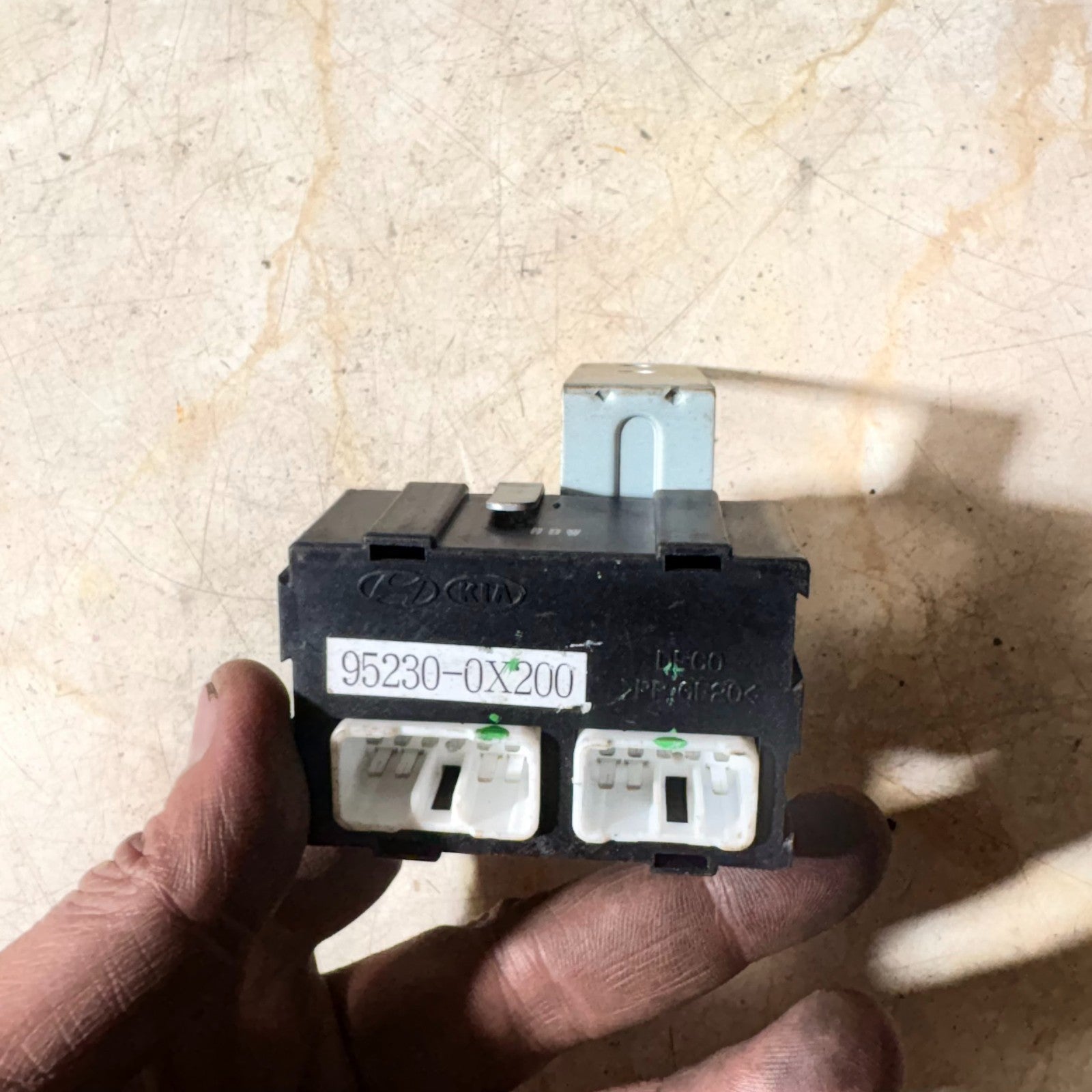 Hyundai i10 2007-2013 Relay Control Module 95230-0X200