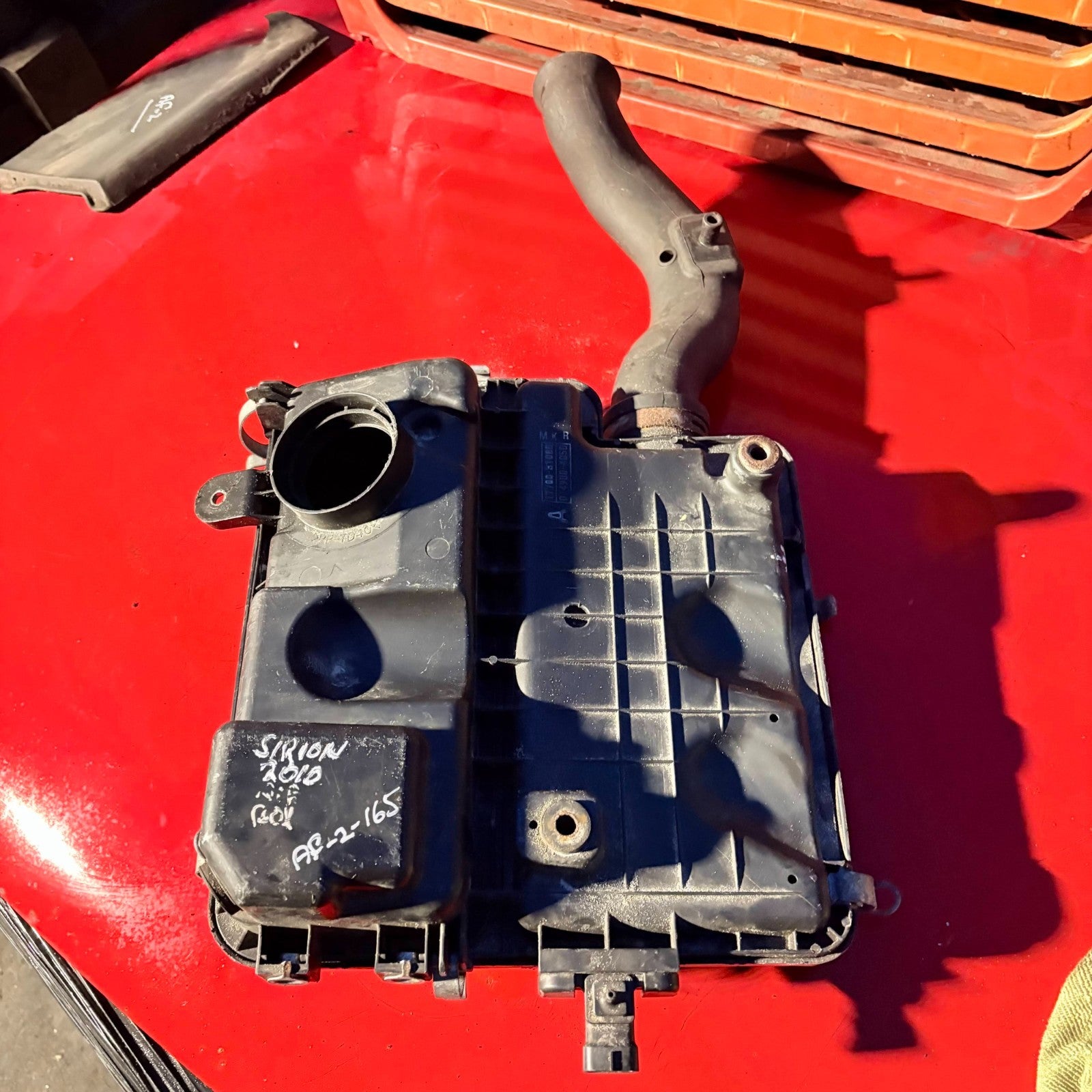 2010 Daihatsu Sirion 1.3 16v Twin Cam Air Filter Housing