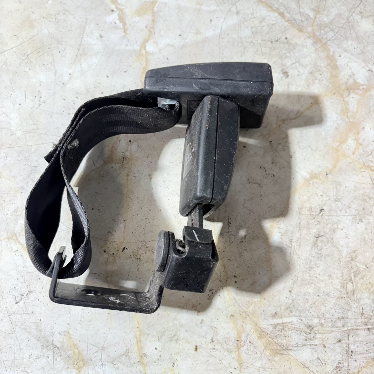 KIA OPTIMA CRDI 2 ISG Mk2 JF 2016-2019-Rear Right Seat Belt Stalk 89840D4200WK