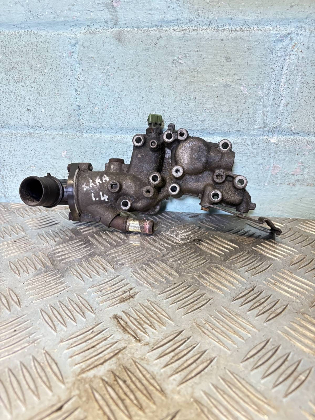 Citroen Xsara 1.4i TU3JP Thermostat Housing Water Outlet N1 N2 1997-2005