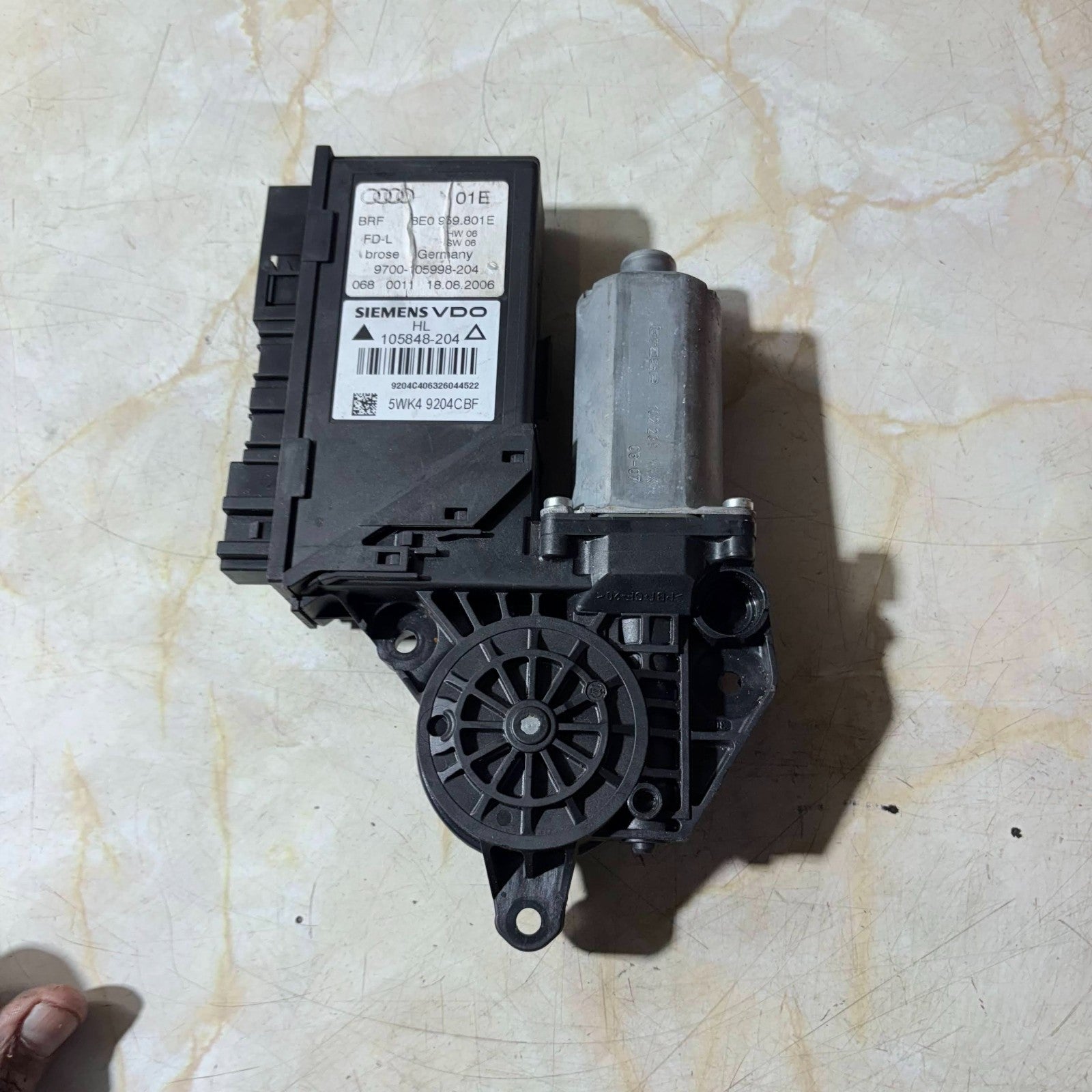2006 Audi A4 Window Motor Rear Left Regulator 5WK4 9204CBF