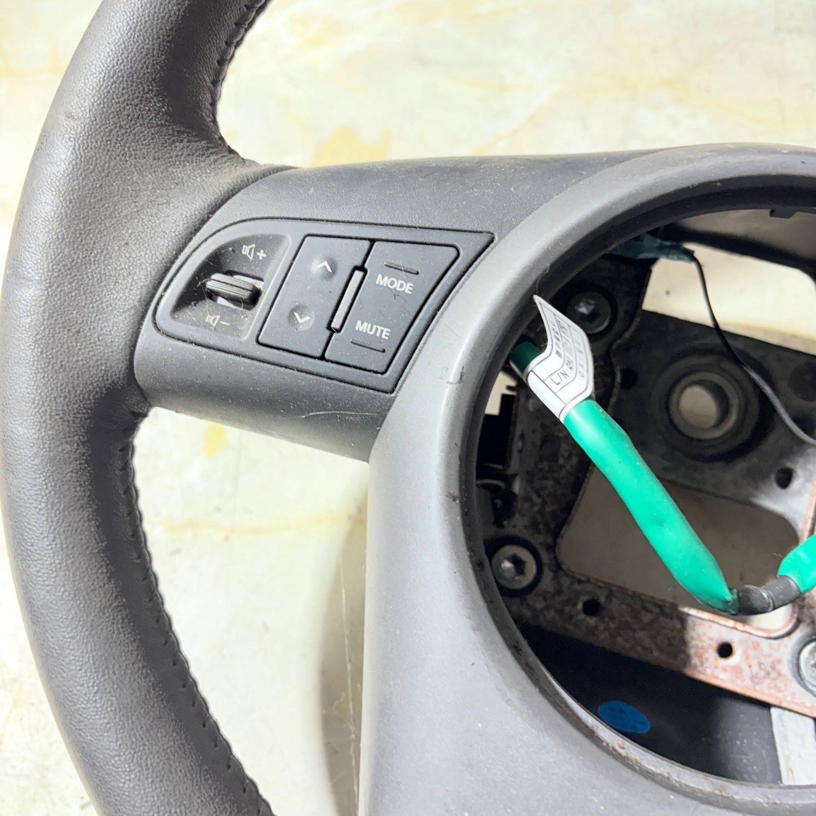 KIA RIO MK3 UB 2011-2014 STEERING WHEEL AUDIO MULTIFUNCTION BUTTONS SWITCHES