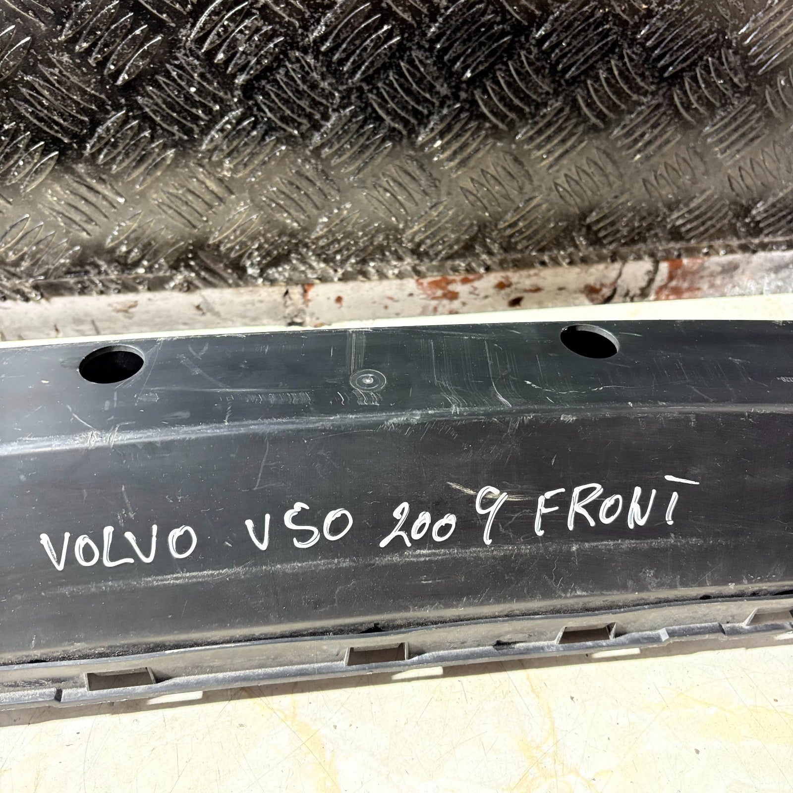 30744966 Volvo C30 S40 V50 Front Bumper Impact Absorber Crash Beam 2006-2012