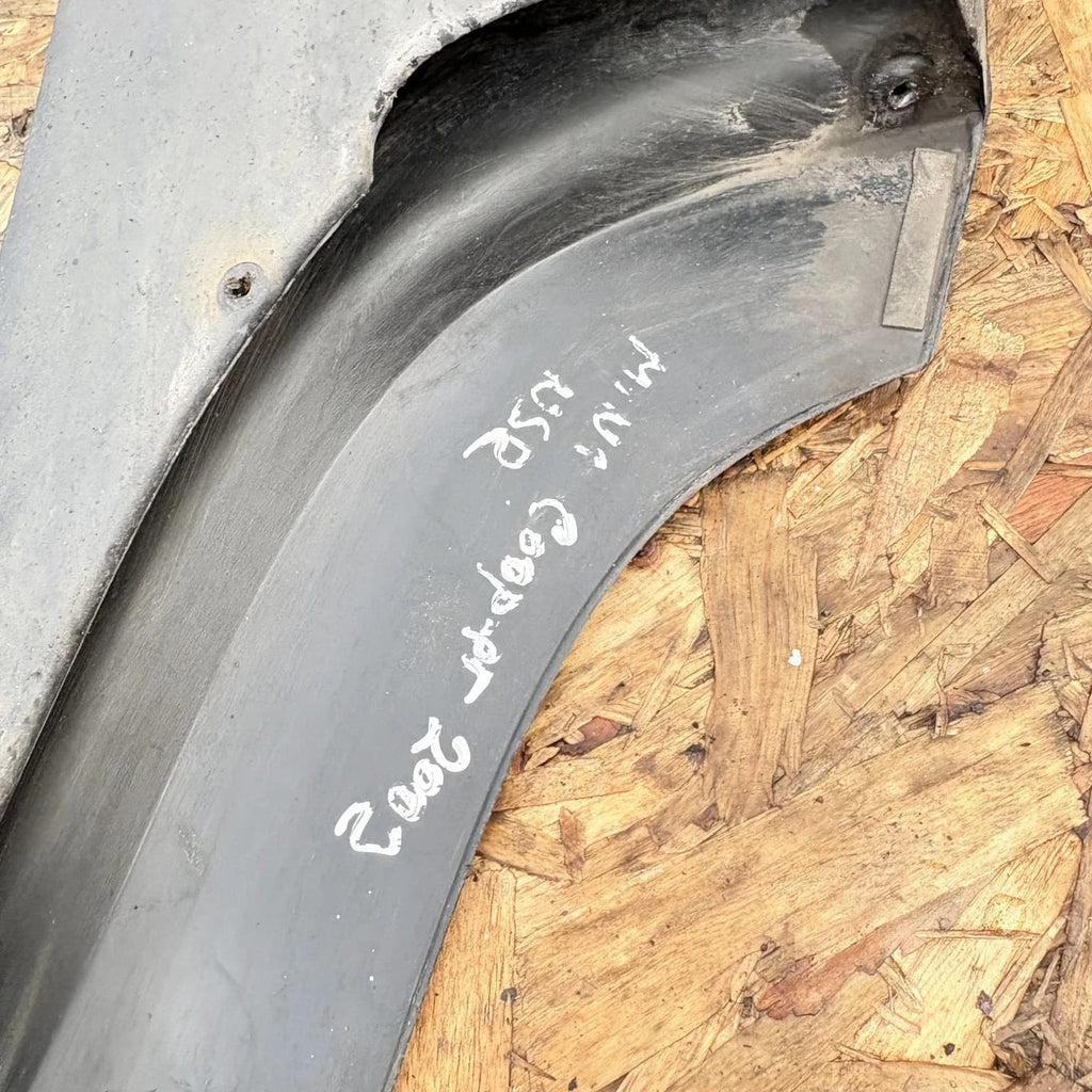 MINI Passenger Rear Bumper Mud Guard For R50 - 0139451 2002