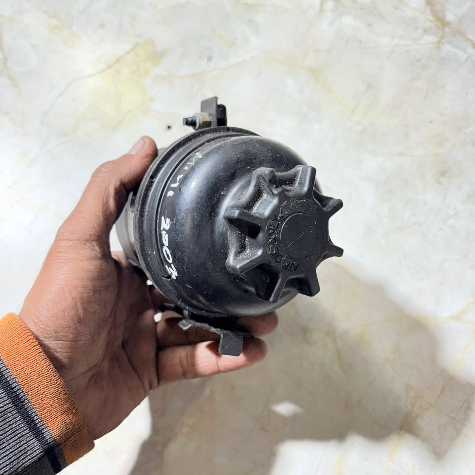 Mini Lti (Ltc) Tx4 Pas Reservoir Fluid Tank 3241-1097 Mk1 2.5 Diesel 2003