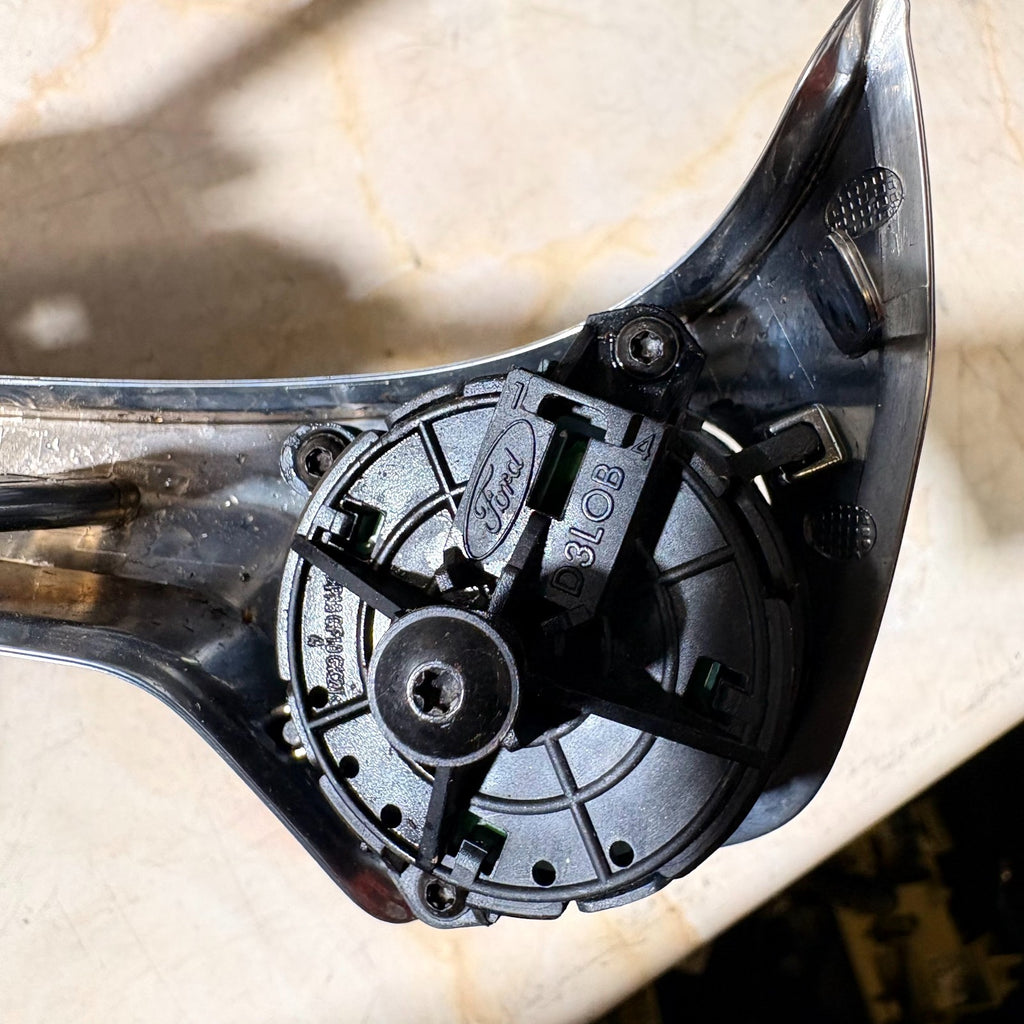 FORD FIESTA STEERING WHEEL MULTIFUNCTION TRIM 34139229 2009-2018