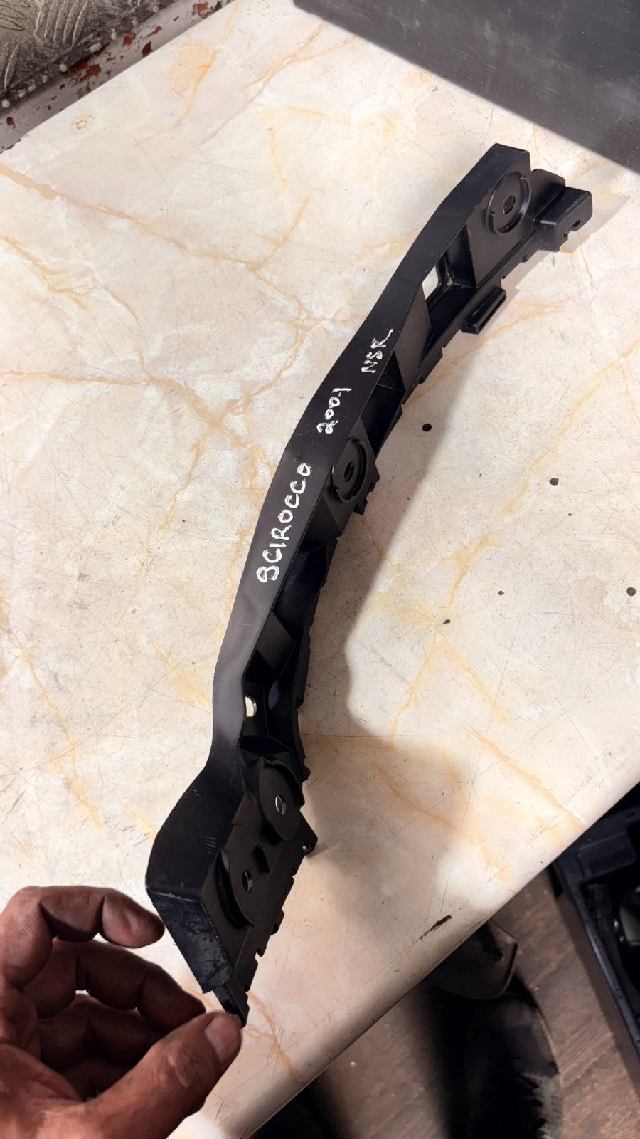 VW SCIROCCO 2001 Rear Left Bumper Bracket