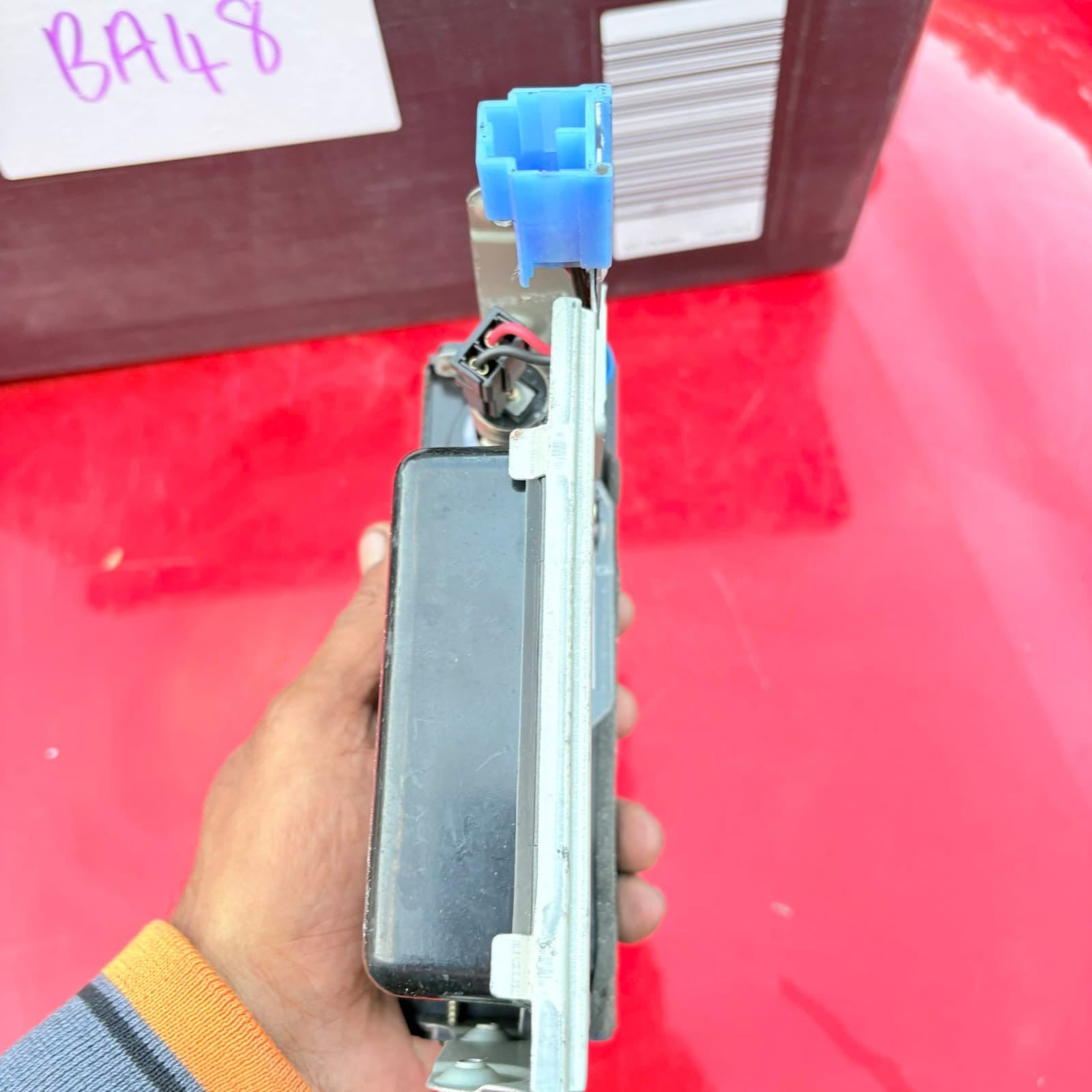 Cigarette Lighter Outlet YD22ETI for Nissan X-Trail 2001 FRF2025526-55
