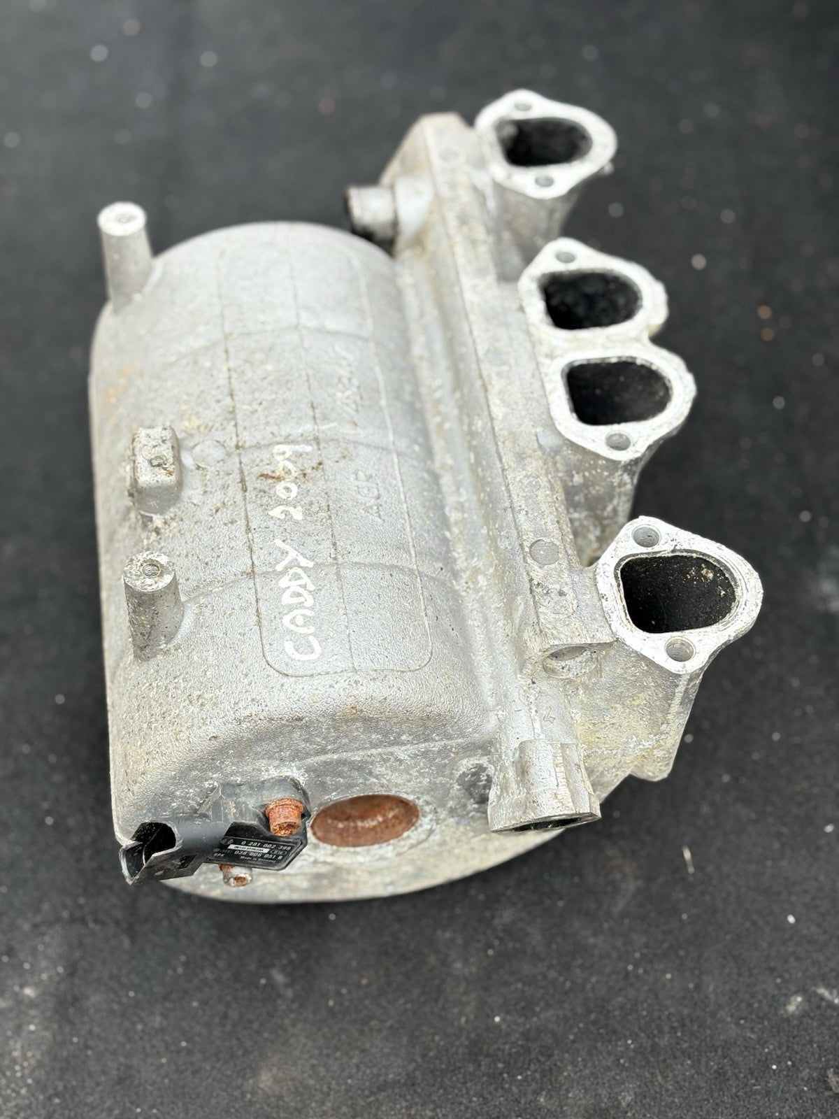 VW CADDY MK3 2004-2010 1.9 TDI DIESEL INLET INTAKE MANIFOLD 038129713BE GOLF MK5