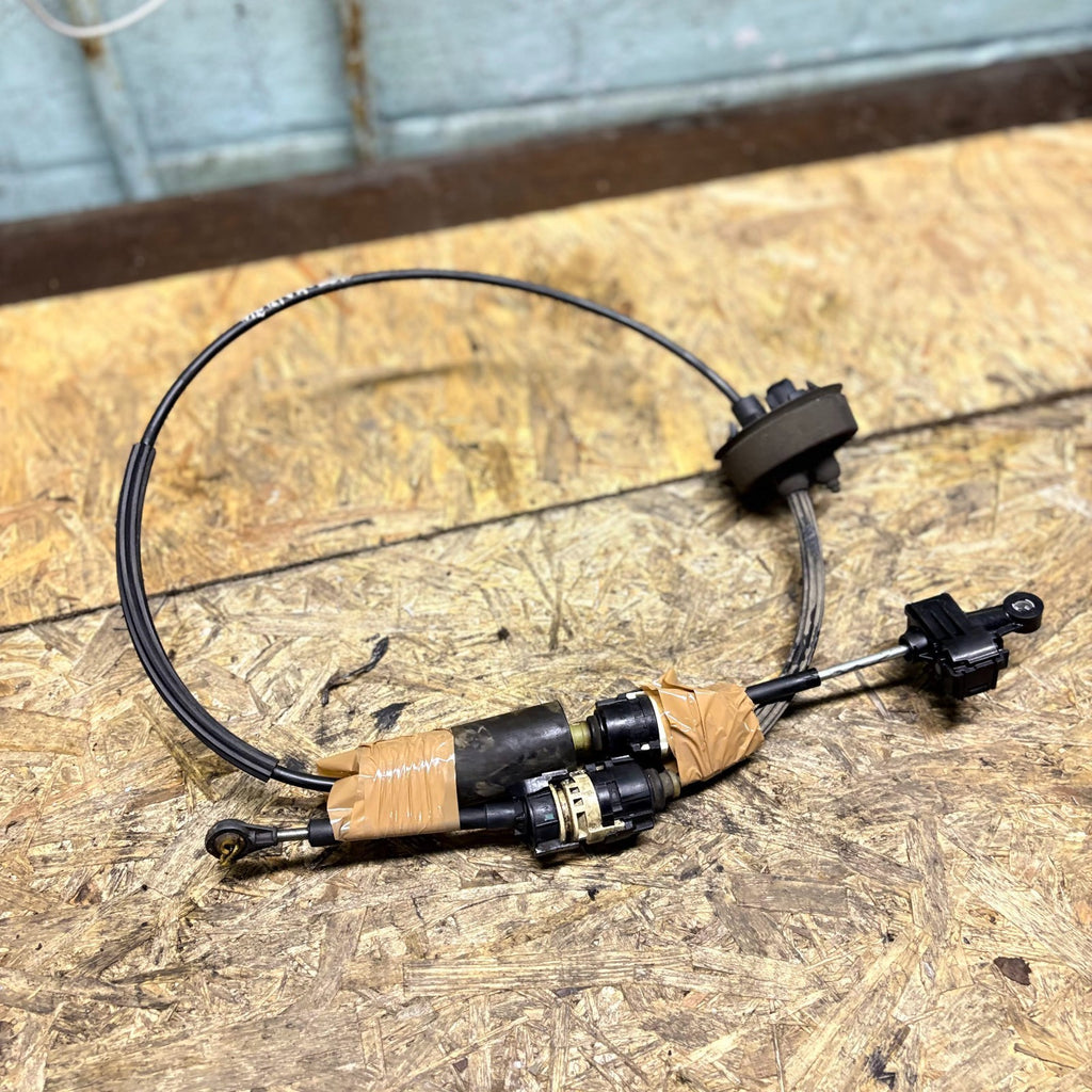 Vauxhall Zafira Tourer C 2.0 CDTi Auto Gear Selector Cable 13366752 2011-2019