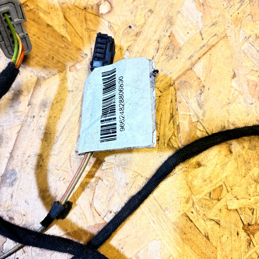 PEUGEOT 2016-19 NEARSIDE LEFT REAR DOOR WIRING LOOM 9642931880