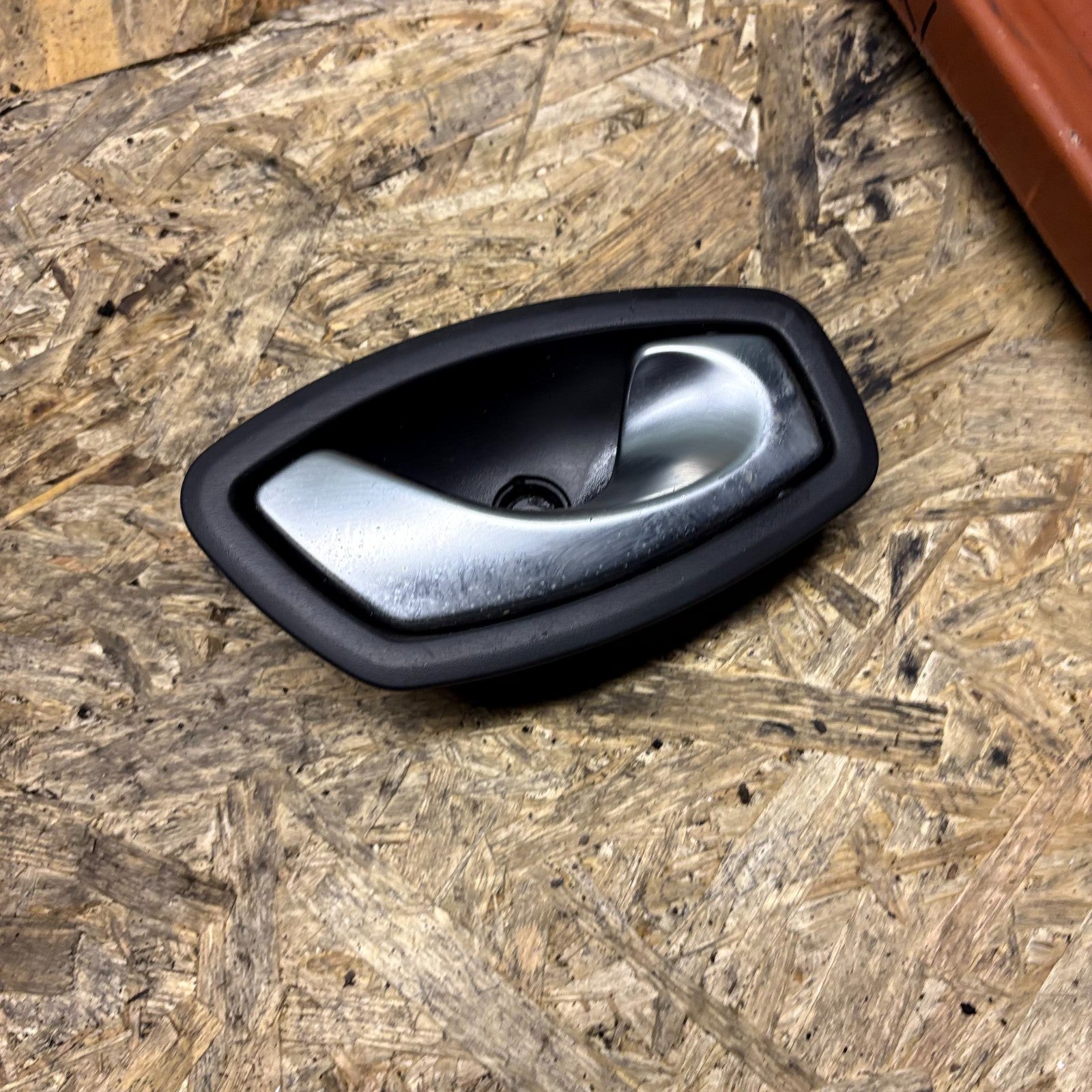 Renault Captur 2013-2019 Front Right Driver Interior Door Handle 806700005R