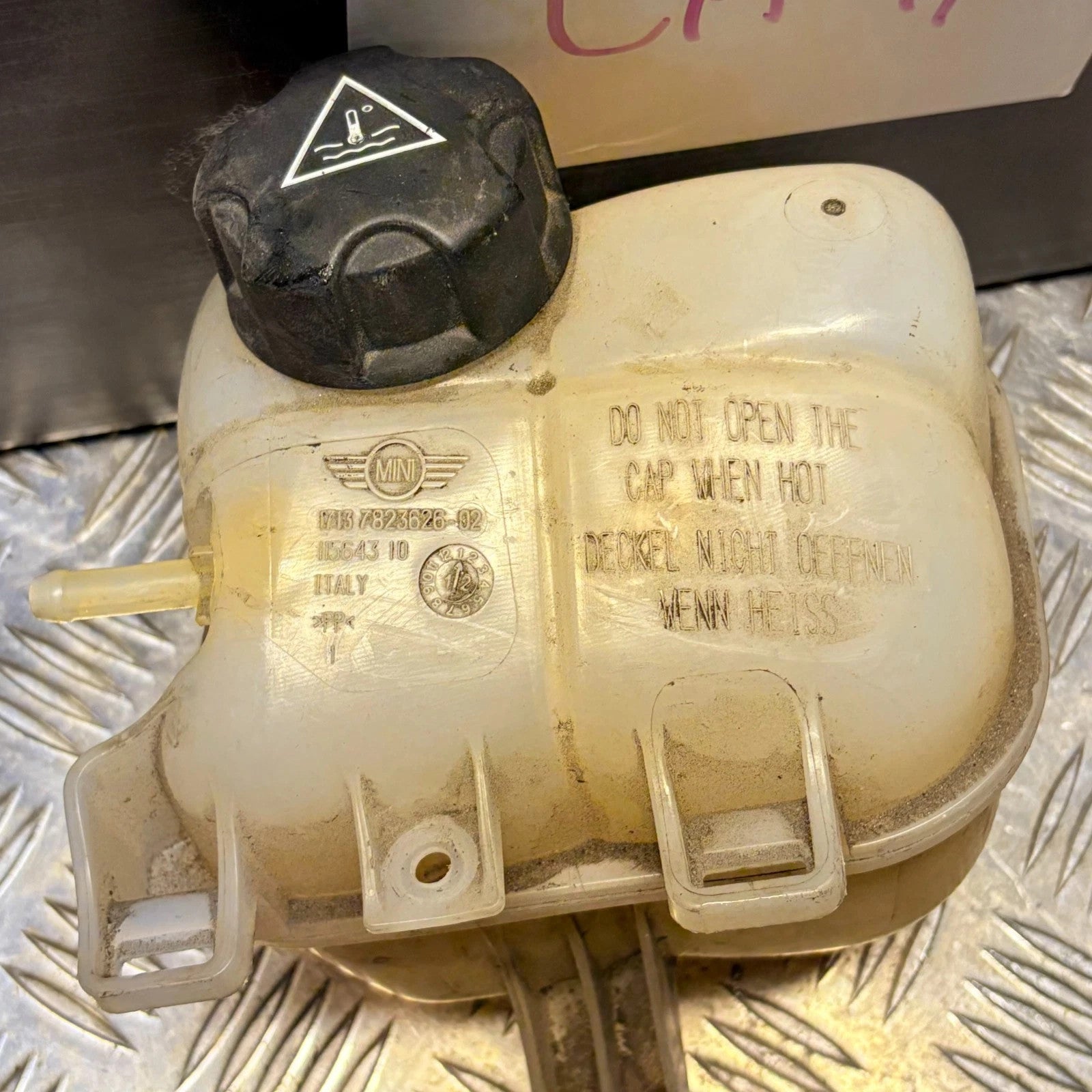 MINI One D Cooper D R56 LCI Coolant Expansion Tank Reservoir 17137823626 7823626