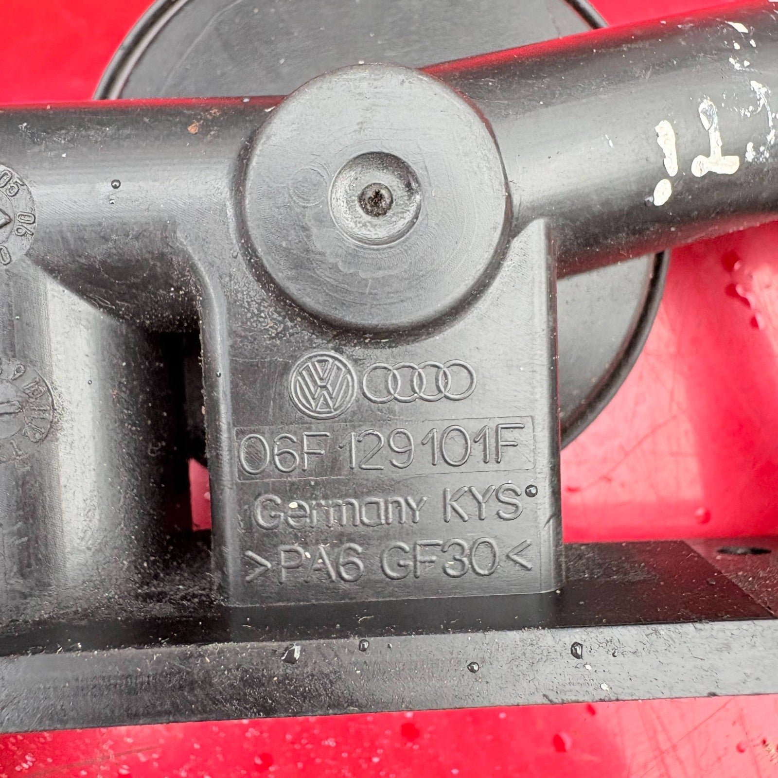 VOLKSWAGEN PRESSURE CONTROL VALVE 06F 129101F