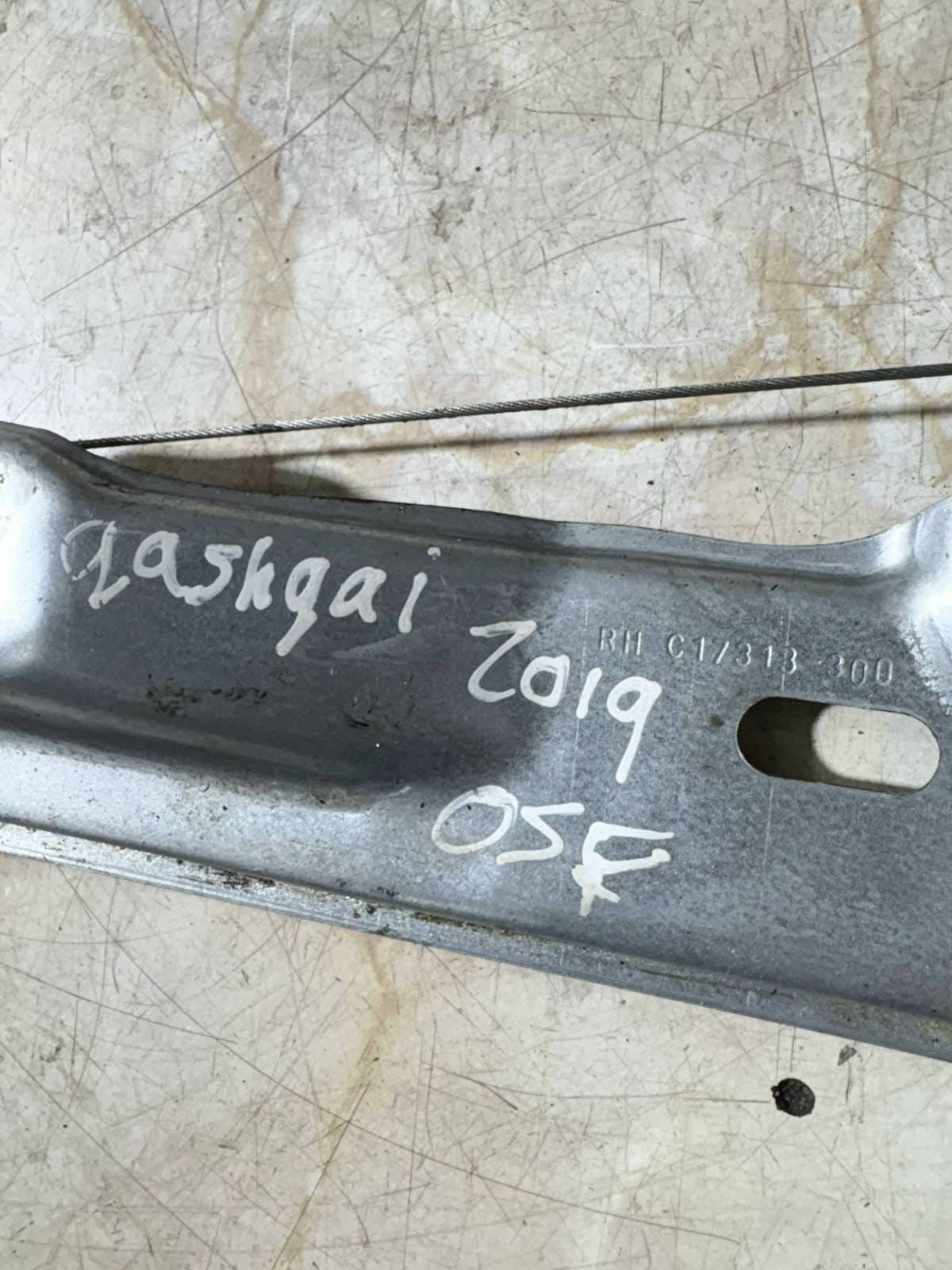Nissan Qashqai J11 5 Door 2019 Window Regulator/mech Front Driver 80700HV00C O68