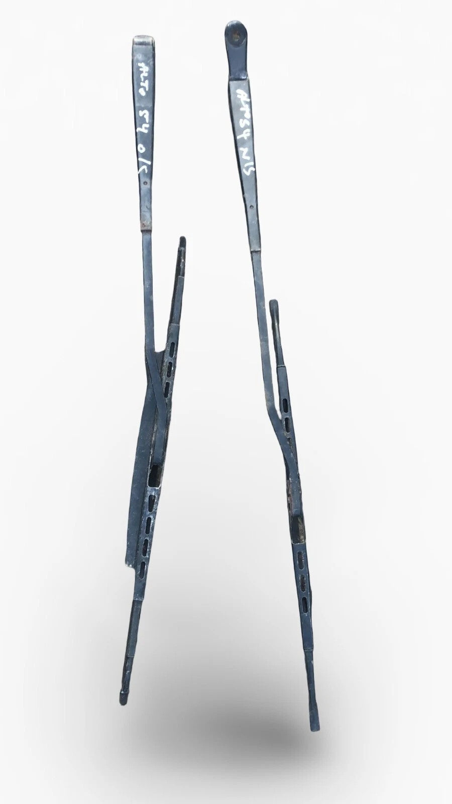 1999-2006 SUZUKI ALTO FRONT RIGHT LEFT ARM & BLADE PAIR