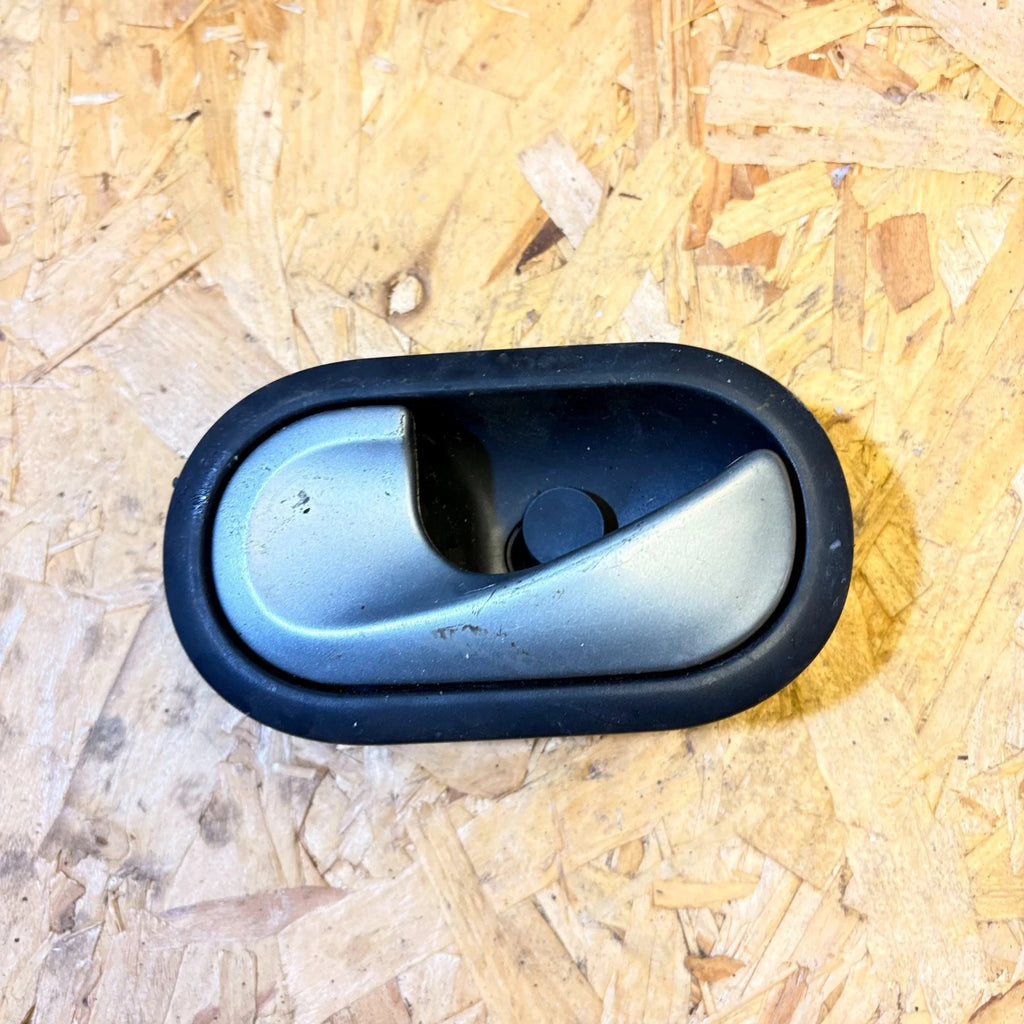 Renault Clio III MK3 2005-2012 Front Left Nearside Interior Door Handle