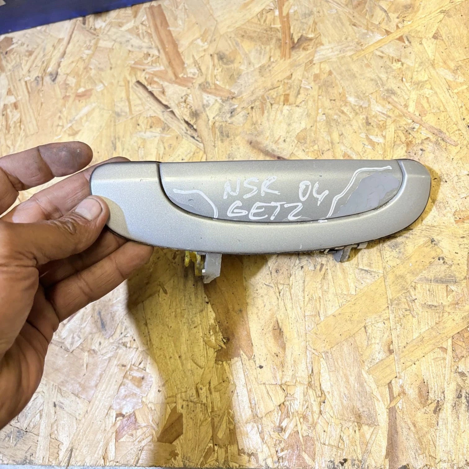 Door Handle Exterior, Passenger rear side for Hyundai Getz UK1684571-22