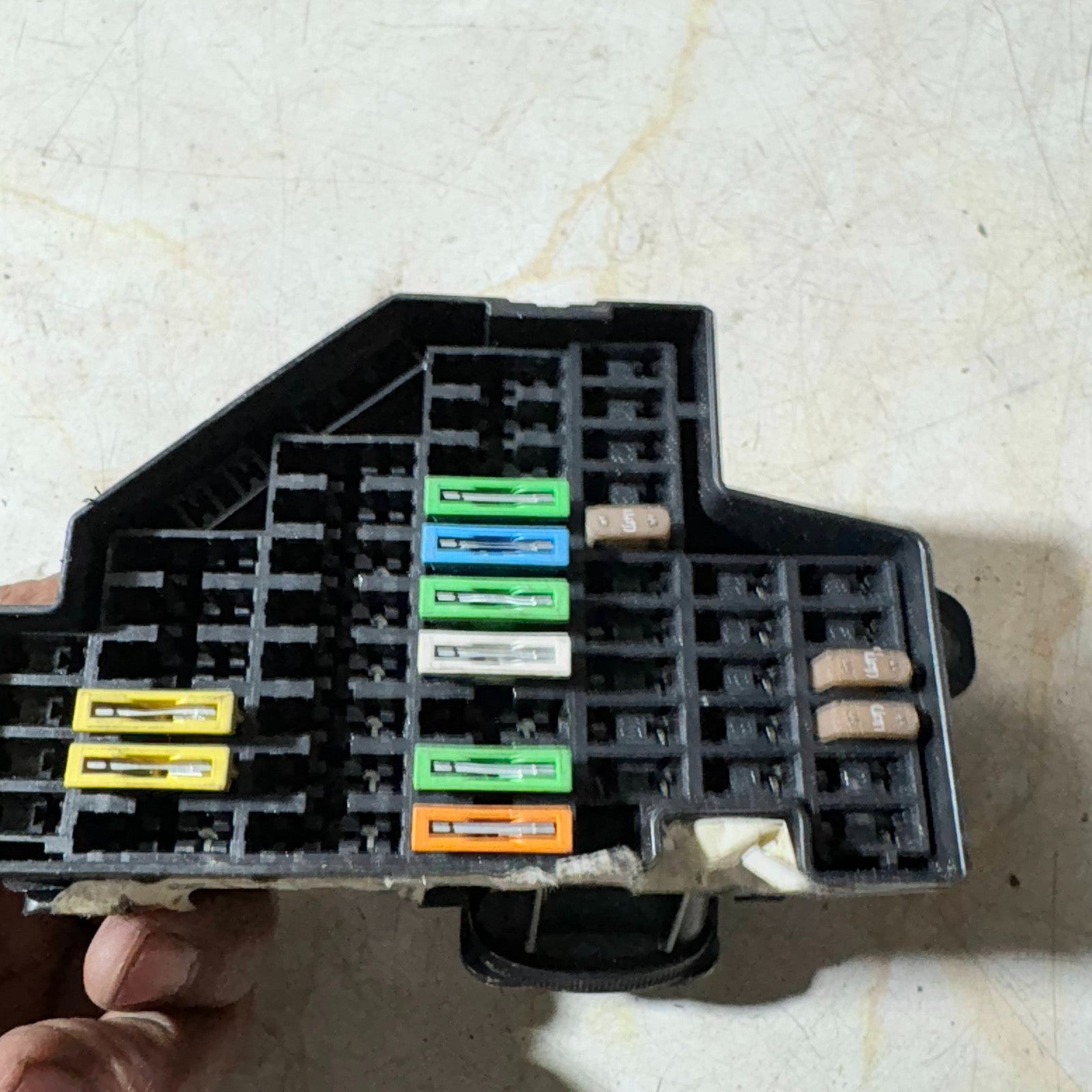 SEAT LEON FR 2007 UNDER DASH BOARD FUSE BOX